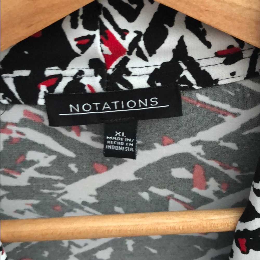 Blouse - Picture 2 of 4